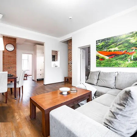 Elegant 2-bedroom In Kadriorg Apartmán Tallinn