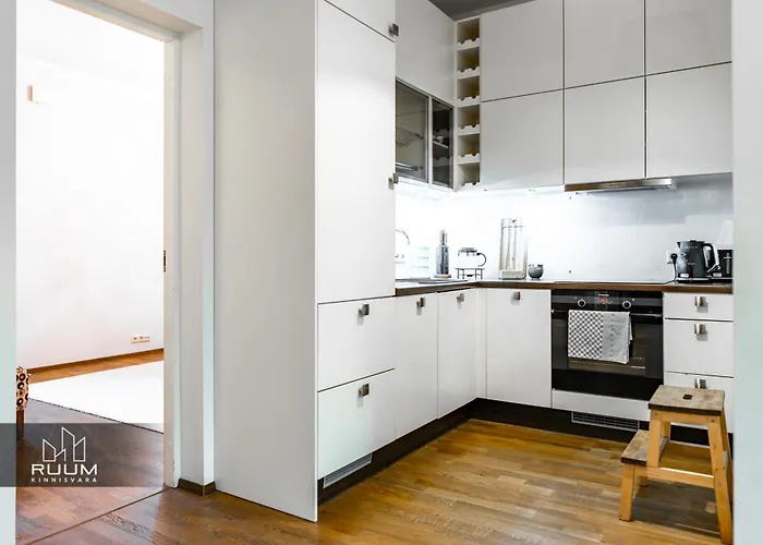 Elegant 2-bedroom In Kadriorg * Reval