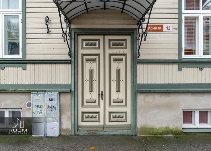 Апартаменты Elegant 2-bedroom In Kadriorg