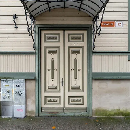 Apartment Elegant 2-bedroom In Kadriorg